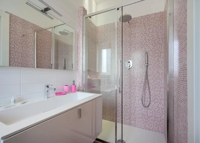 Guesthost - Gli Aquiloni - Steps From The Station